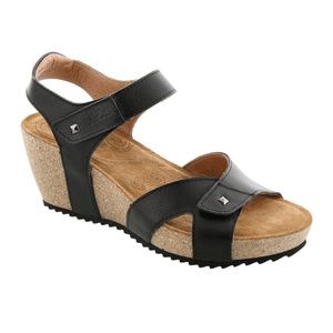 Taos Sally Wedge